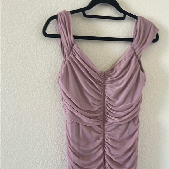 Elegant Mauve Evening Gown - Picture 9 of 11